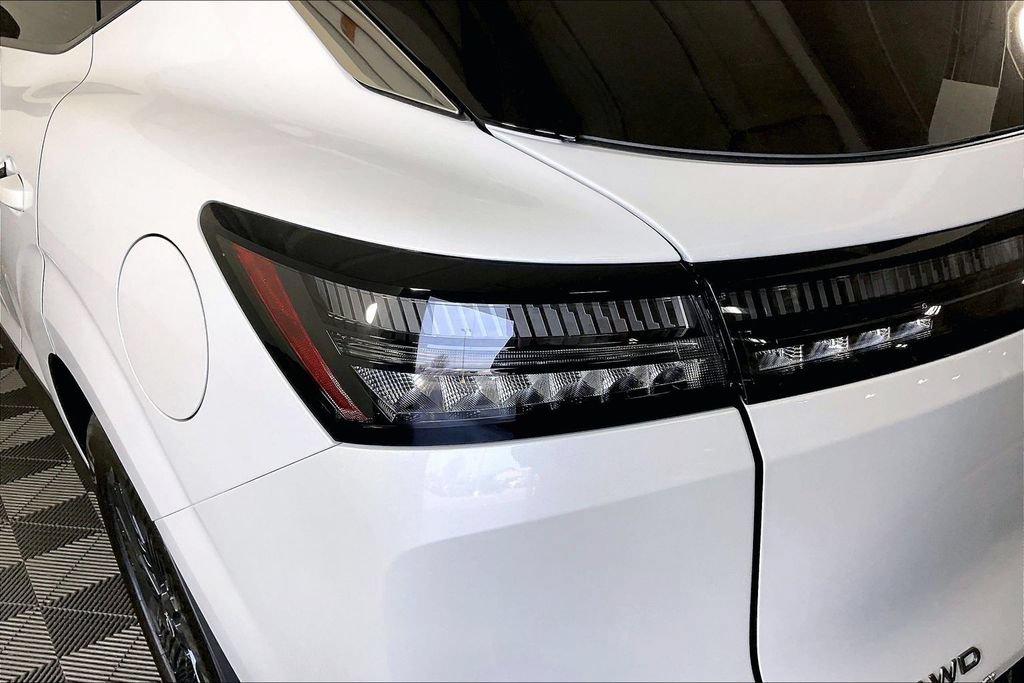 New 2026 Nissan Murano Platinum w/ Cargo Package AWD/4WD image 29