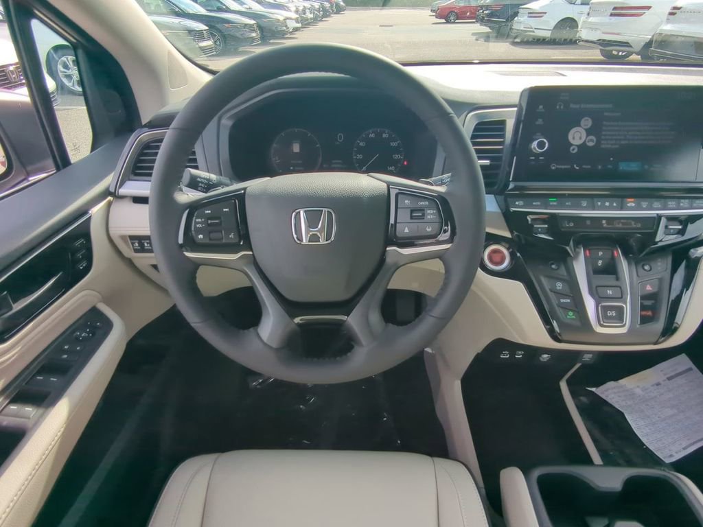 New 2026 Honda Odyssey Touring image 14
