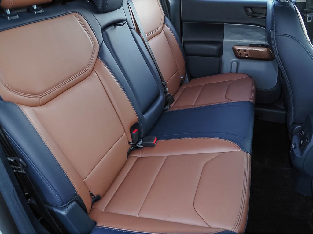 Used 2024 Ford Maverick Lariat image 21