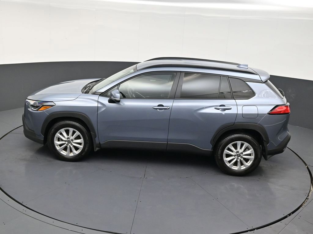 Used 2024 Toyota Corolla Cross LE image 13