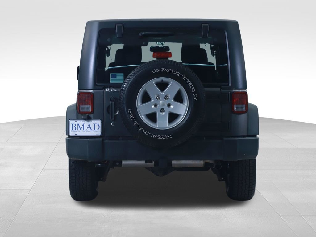 Used 2018 Jeep Wrangler Sport AWD/4WD image 12