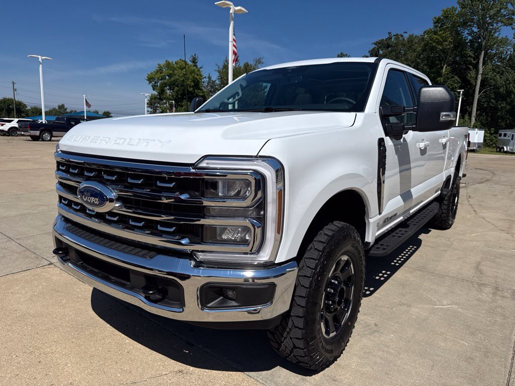 New 2026 Ford F350 XLT w/ XLT Premium Package AWD/4WD image 2