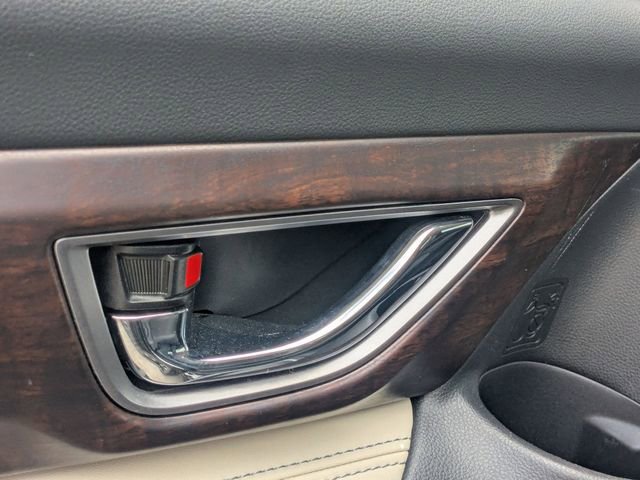 Used 2022 Subaru Ascent Touring image 27