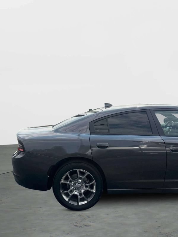 Used 2017 Dodge Charger SXT w/ Driver Confidence Group AWD/4WD image 29