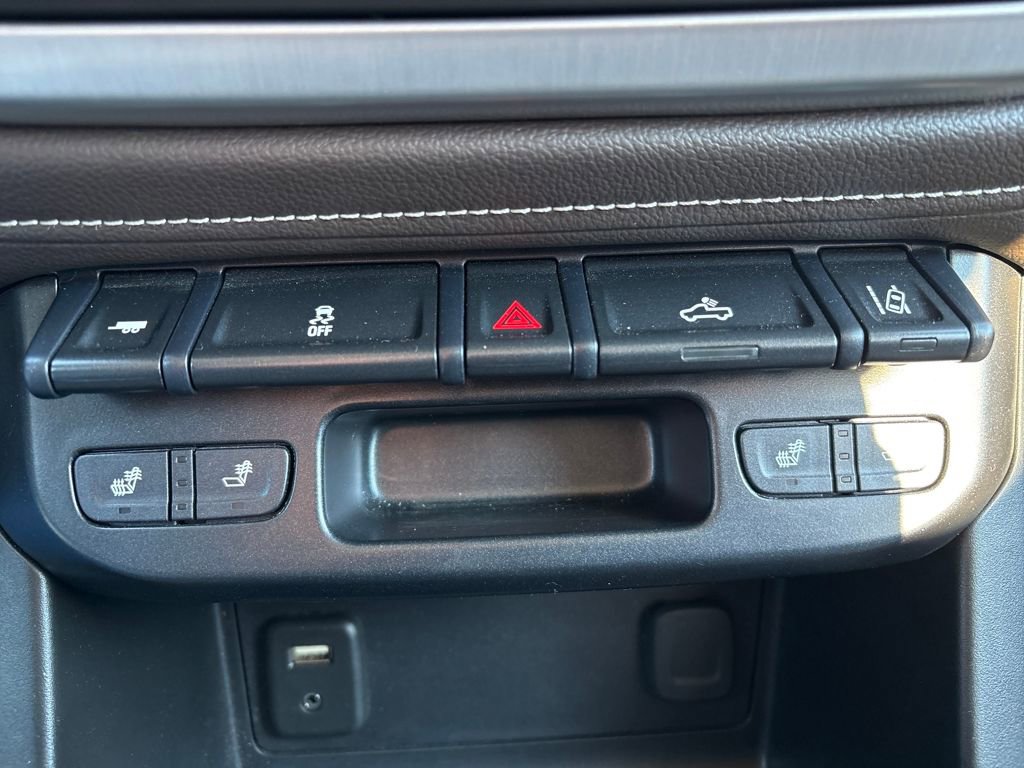 Used 2018 GMC Canyon SLT w/ Driver Alert Package image 41