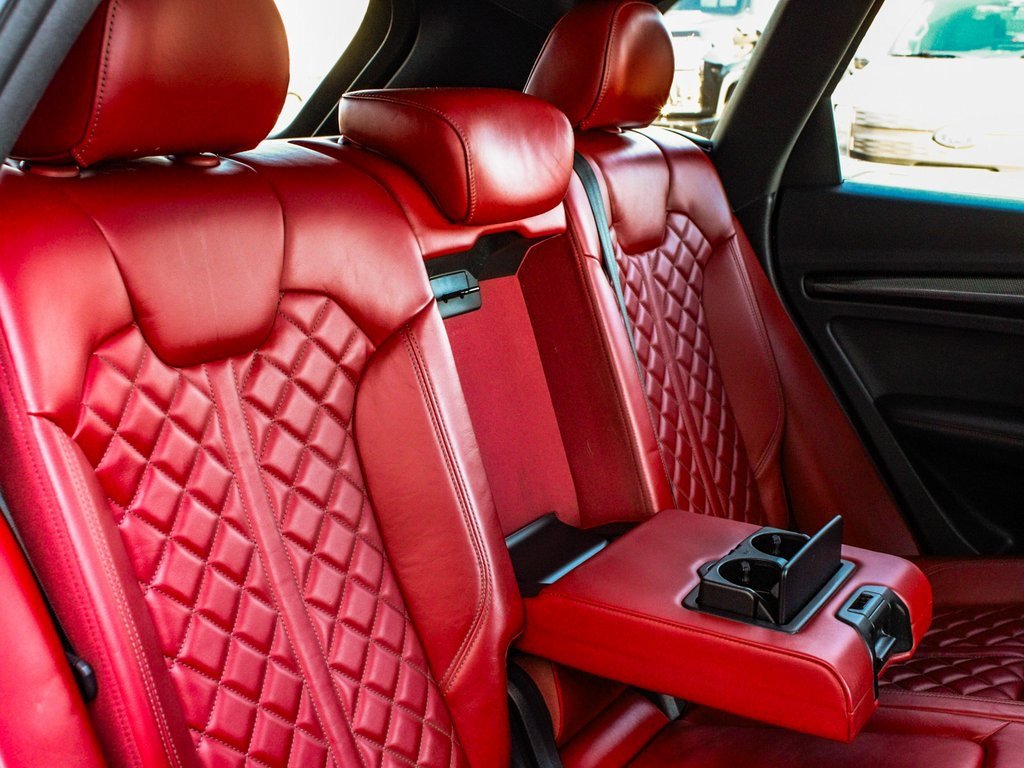 Used 2022 Audi SQ5 Premium Plus w/ Premium Plus Package image 39