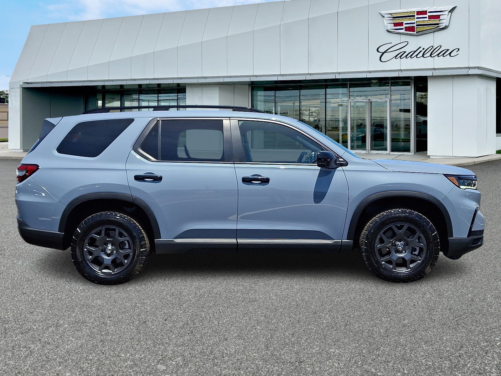 Used 2024 Honda Pilot TrailSport image 7
