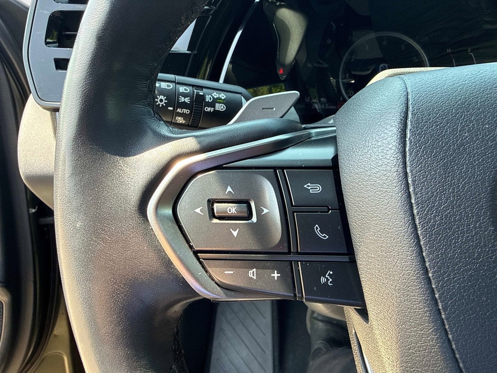 Used 2024 Lexus RX 350 Premium w/ Convenience Package image 28