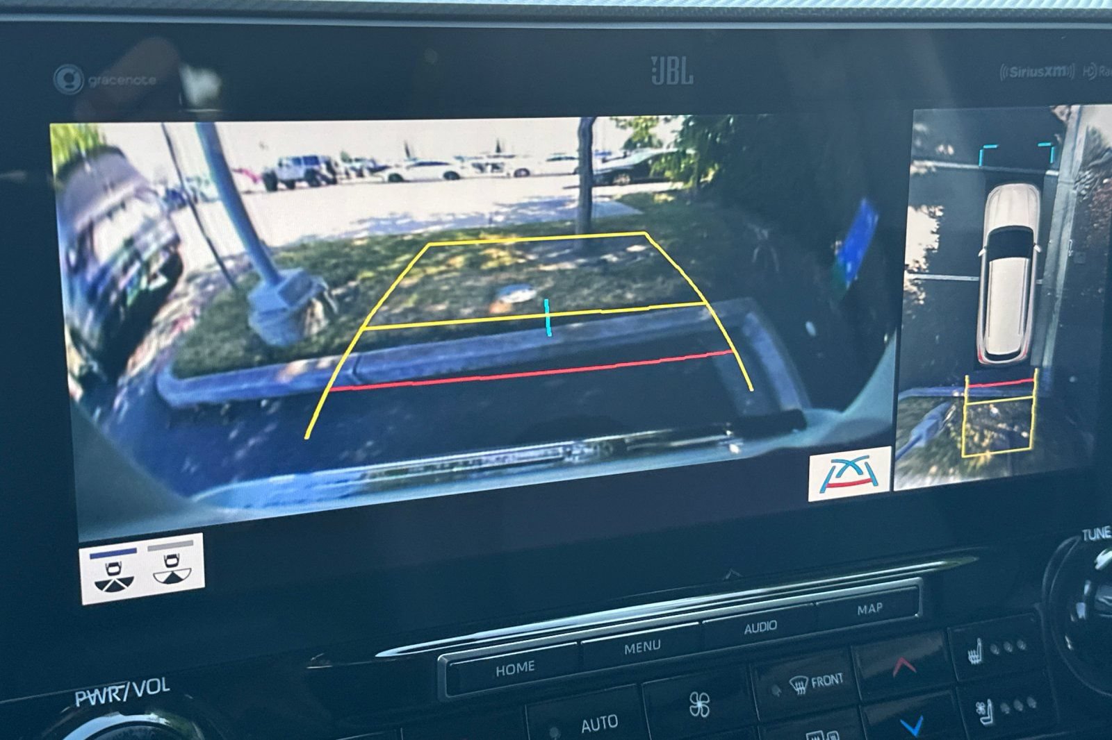 Used 2022 Toyota Highlander Platinum FWD image 21
