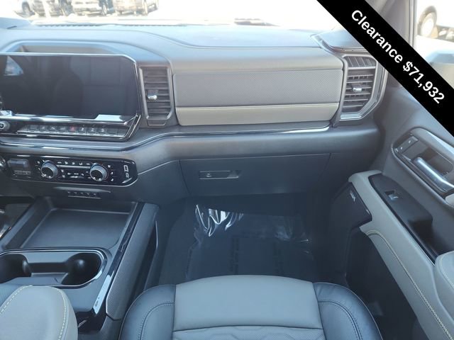Used 2025 Chevrolet Silverado 2500 ZR2 w/ Technology Package AWD/4WD image 20