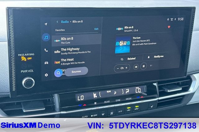 Certified 2026 Toyota Sienna XLE FWD image 35