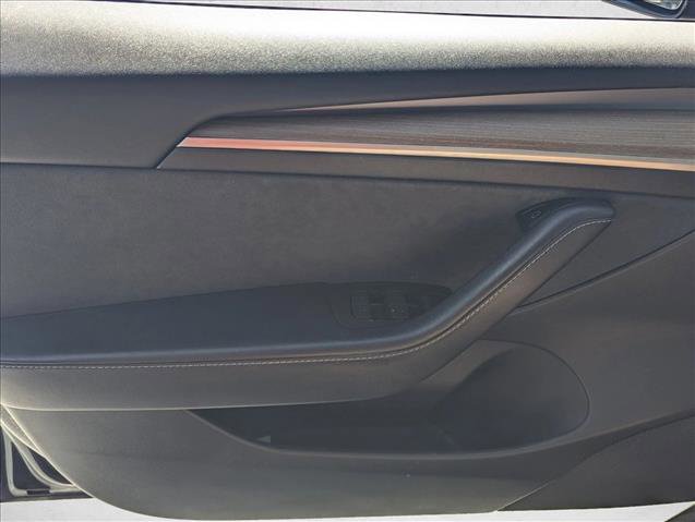 Used 2023 Tesla Model 3 Performance image 11