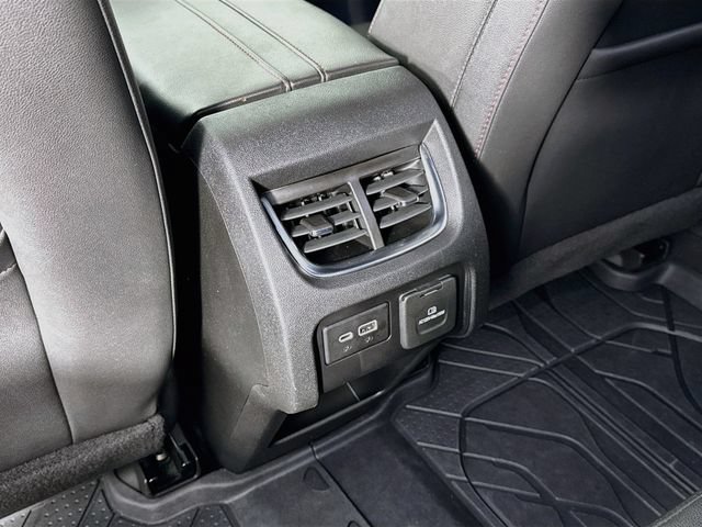 Used 2021 Chevrolet Blazer RS w/ Enhanced Convenience Package FWD image 30