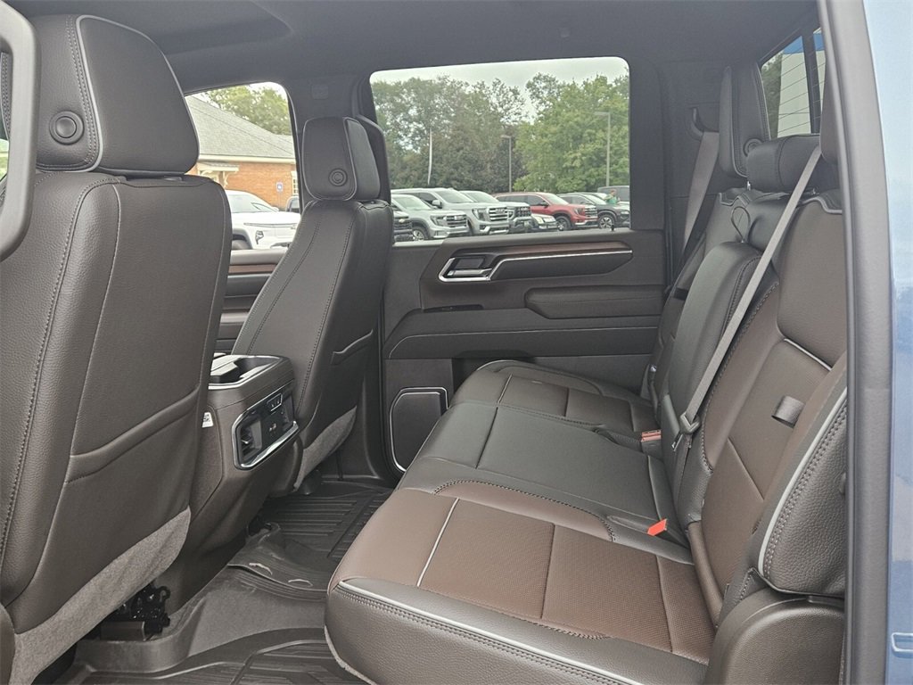 New 2026 GMC Sierra 3500 Denali w/ Technology Package image 4