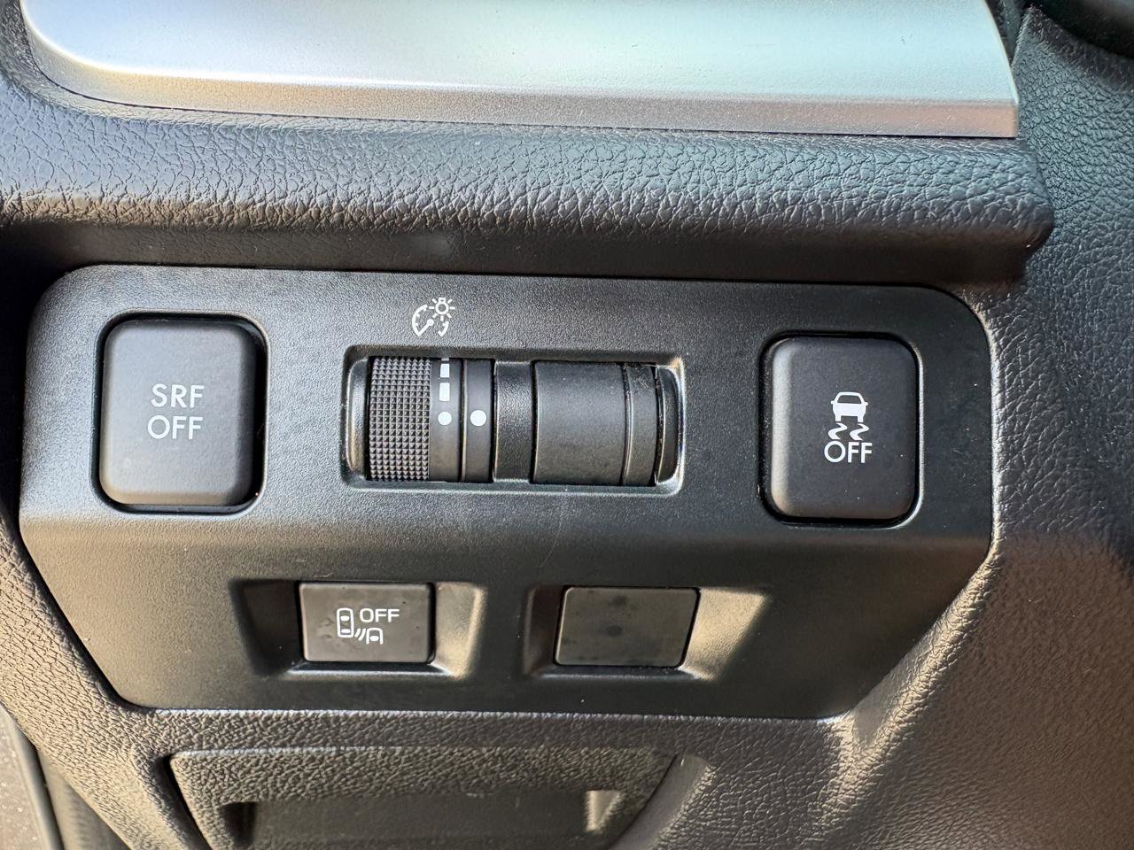 Used 2016 Subaru Crosstrek 2.0i Premium image 11