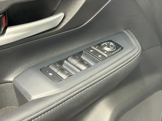 Certified 2025 Toyota Grand Highlander FWD image 19