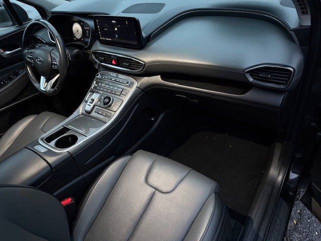 Certified 2023 Hyundai Santa Fe SEL w/ Premium Package image 16