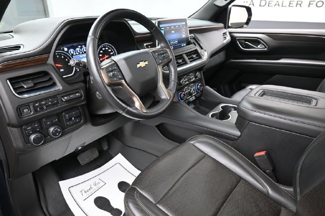Used 2021 Chevrolet Tahoe High Country w/ Premium Package AWD/4WD image 19
