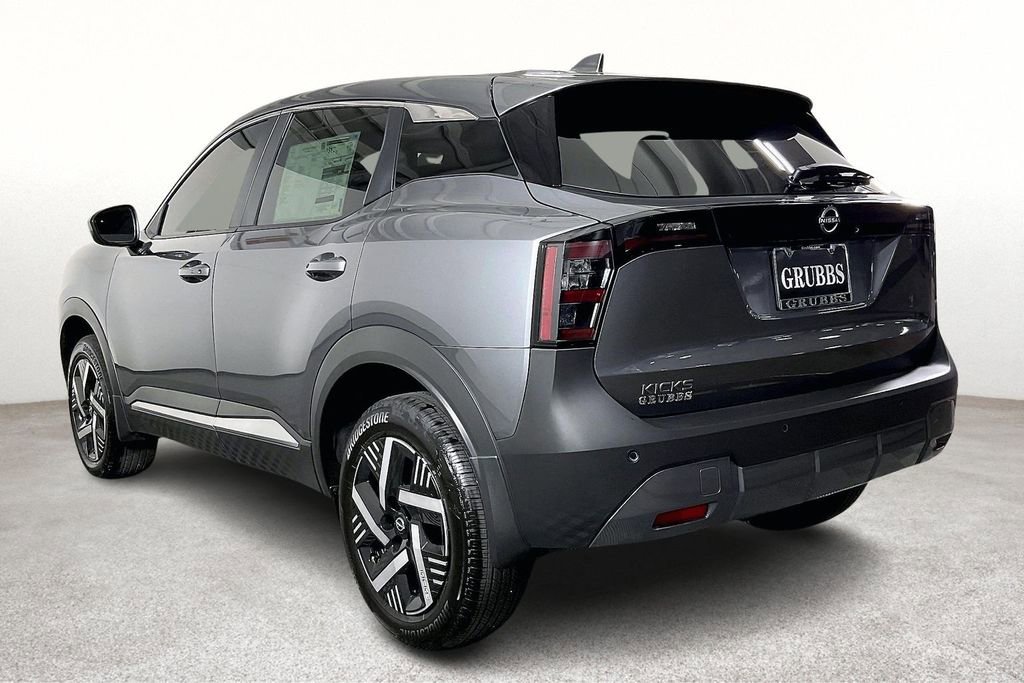 Certified 2025 Nissan Kicks SV image 17