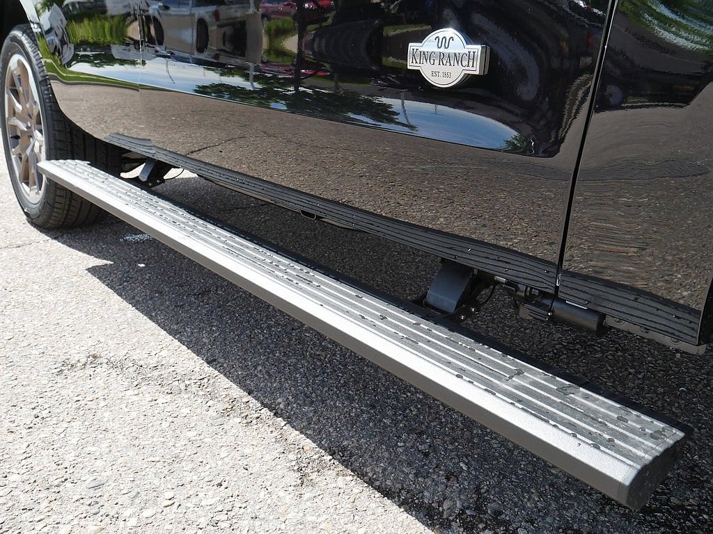 New 2026 Ford Expedition King Ranch AWD/4WD image 41