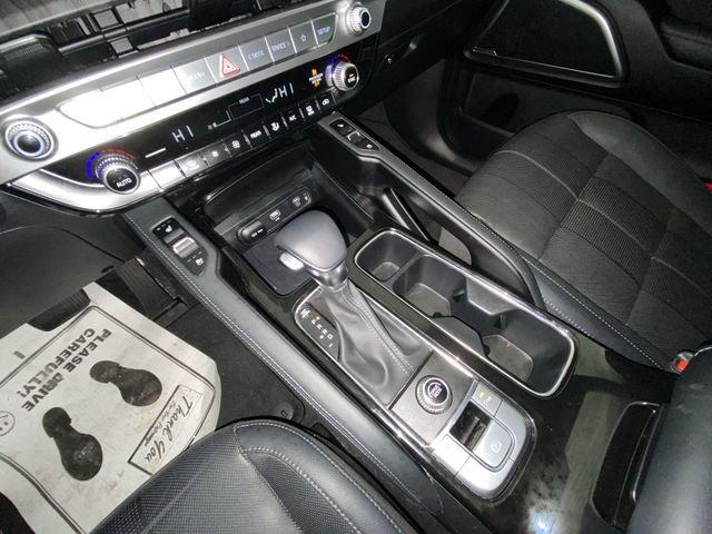 Used 2024 Kia Telluride EX w/ EX Captain's Chair Package image 20