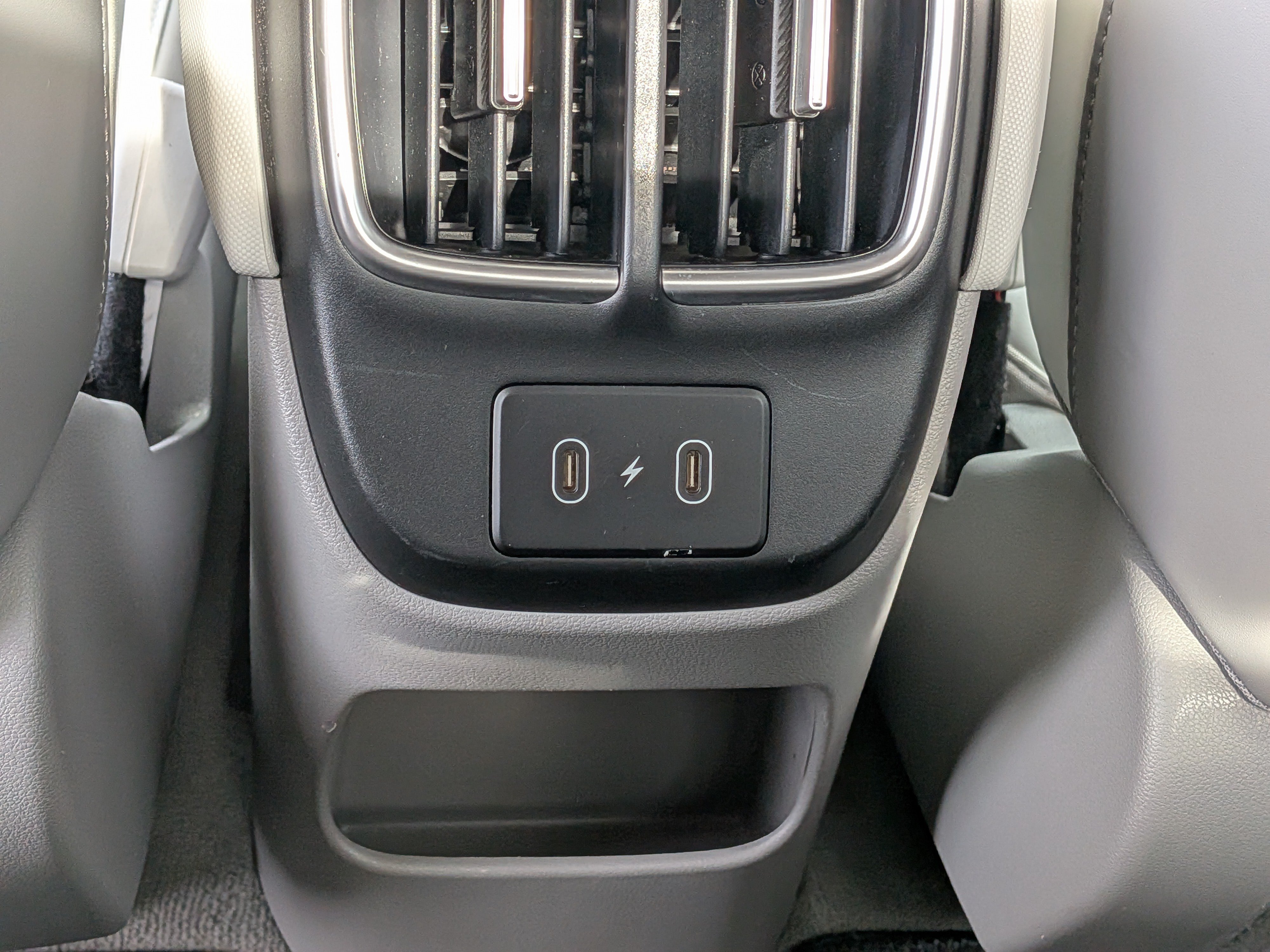 Used 2023 Hyundai Ioniq 6 Limited w/ Cargo Package RWD image 16