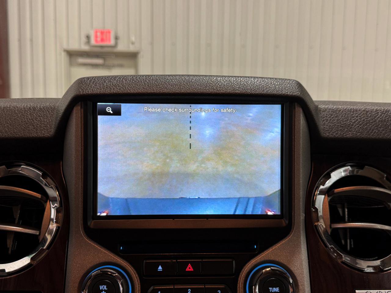 Used 2014 Ford F250 Lariat w/ Lariat Ultimate Package image 42