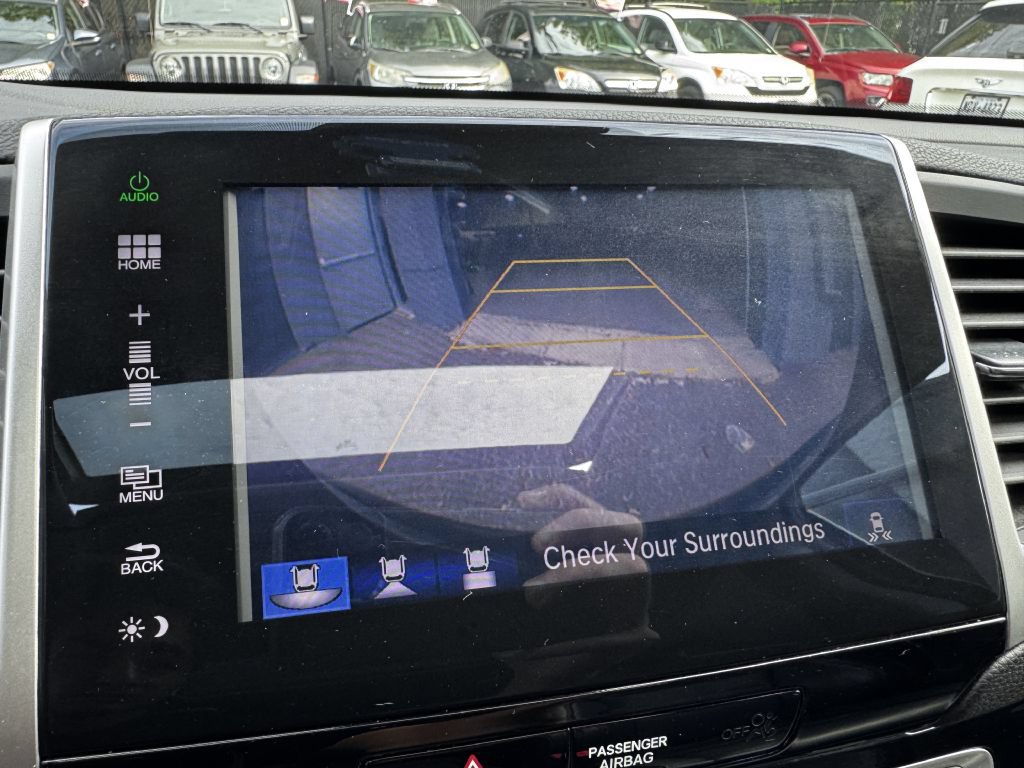 Used 2016 Honda Pilot Elite image 10