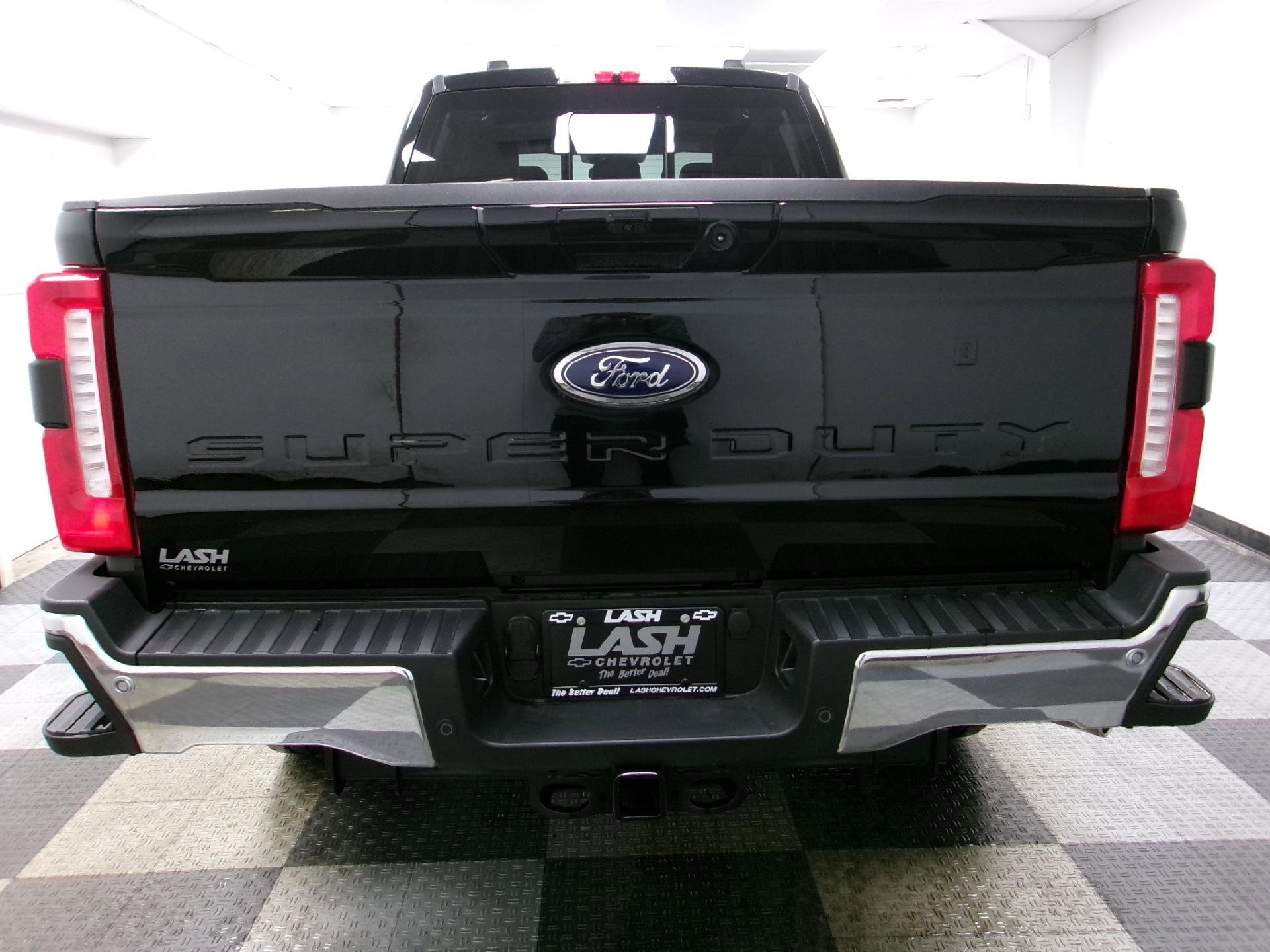 Used 2026 Ford F350 Lariat w/ Chrome Package image 13