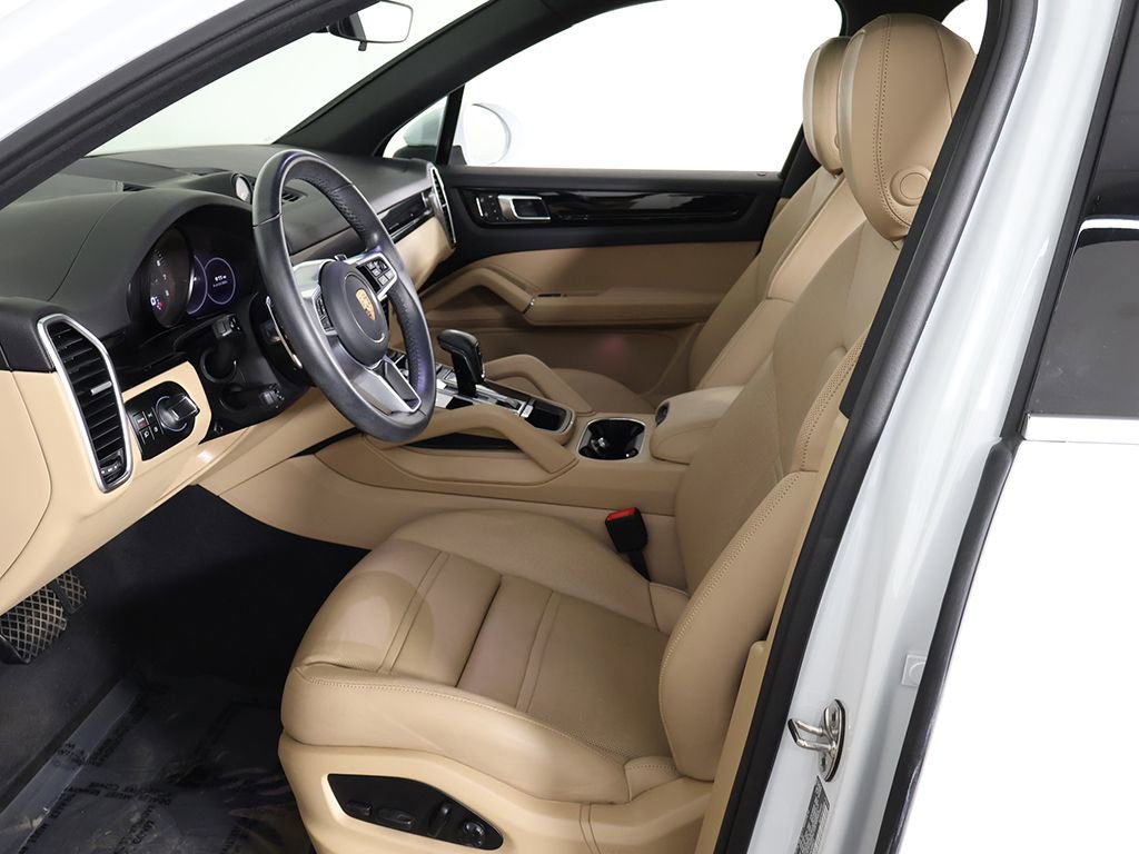 Used 2023 Porsche Cayenne AWD/4WD image 35