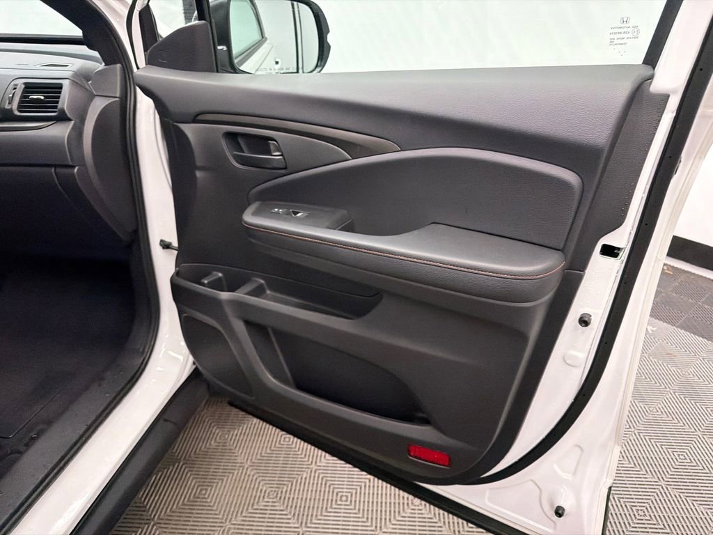 Used 2024 Honda Ridgeline TrailSport image 16