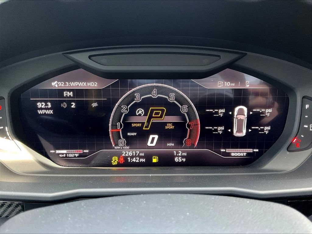 Used 2023 Lamborghini Urus Performante AWD/4WD image 13