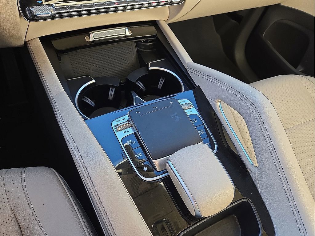 Used 2020 Mercedes-Benz GLE 350 4MATIC w/ Premium Package image 30