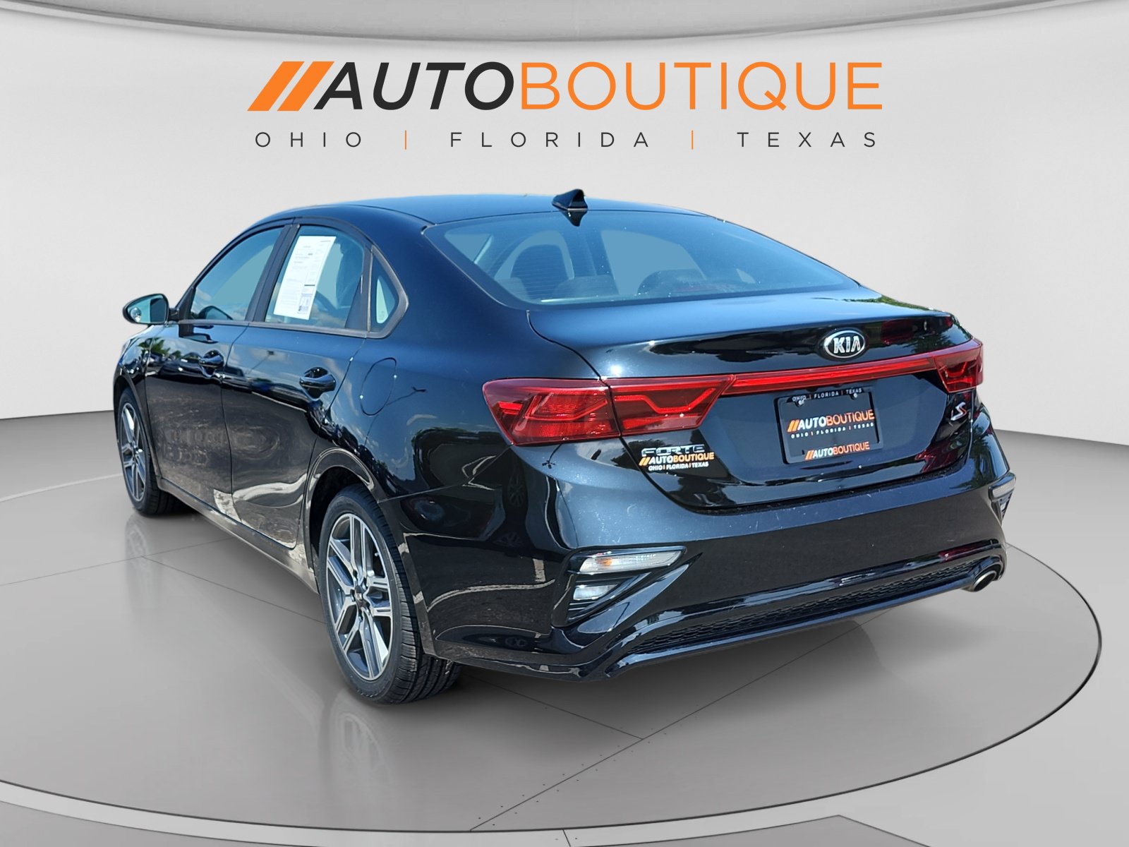 Used 2019 Kia Forte S FWD image 3