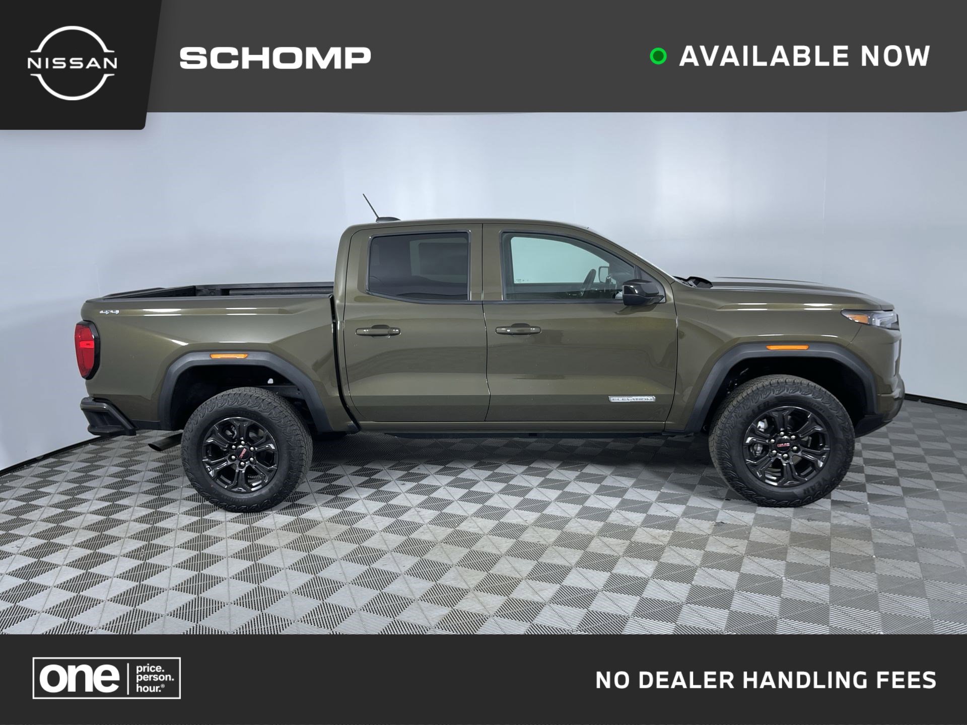 Used 2024 GMC Canyon Elevation image 1