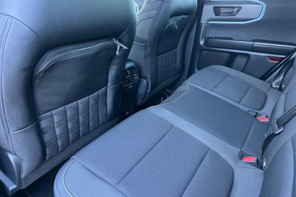 Used 2021 Ford Bronco Sport Badlands image 14