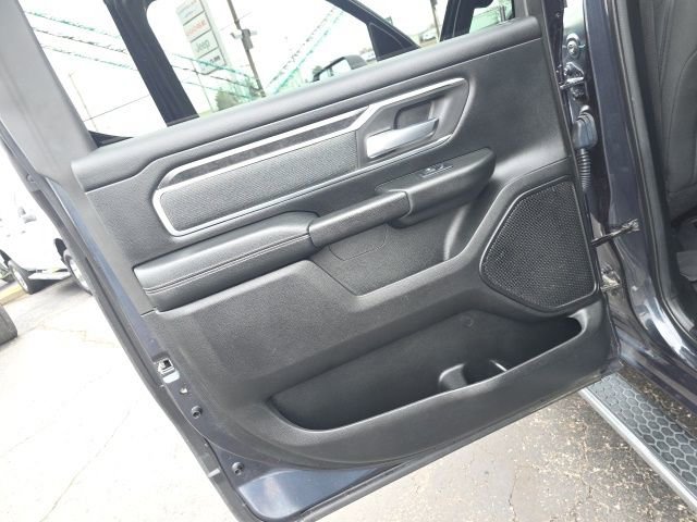 Used 2019 RAM 1500 Big Horn AWD/4WD image 35