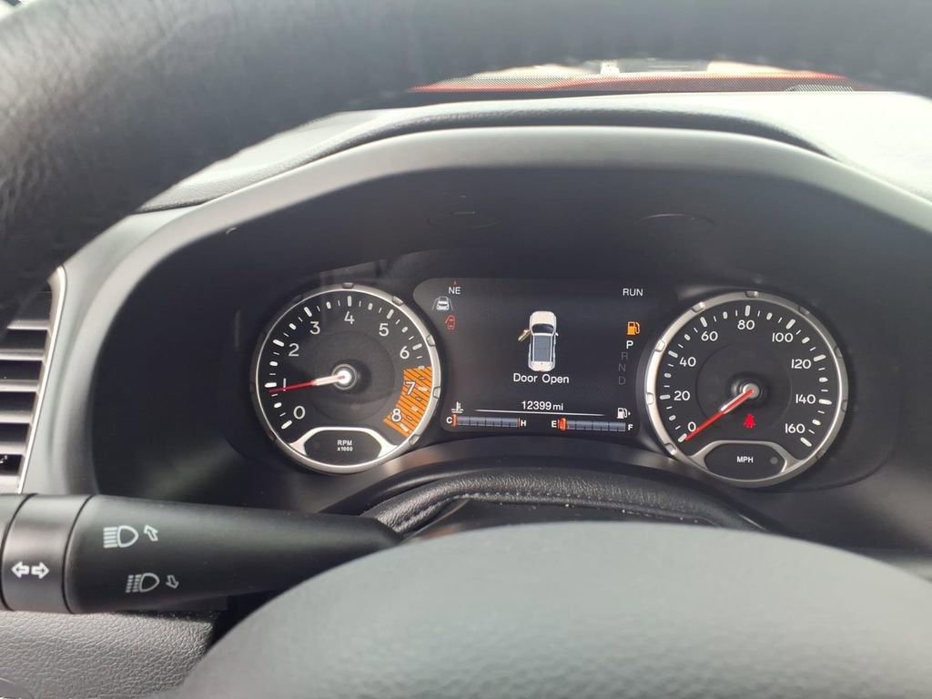 Used 2022 Jeep Renegade Latitude w/ Convenience Group AWD/4WD image 23