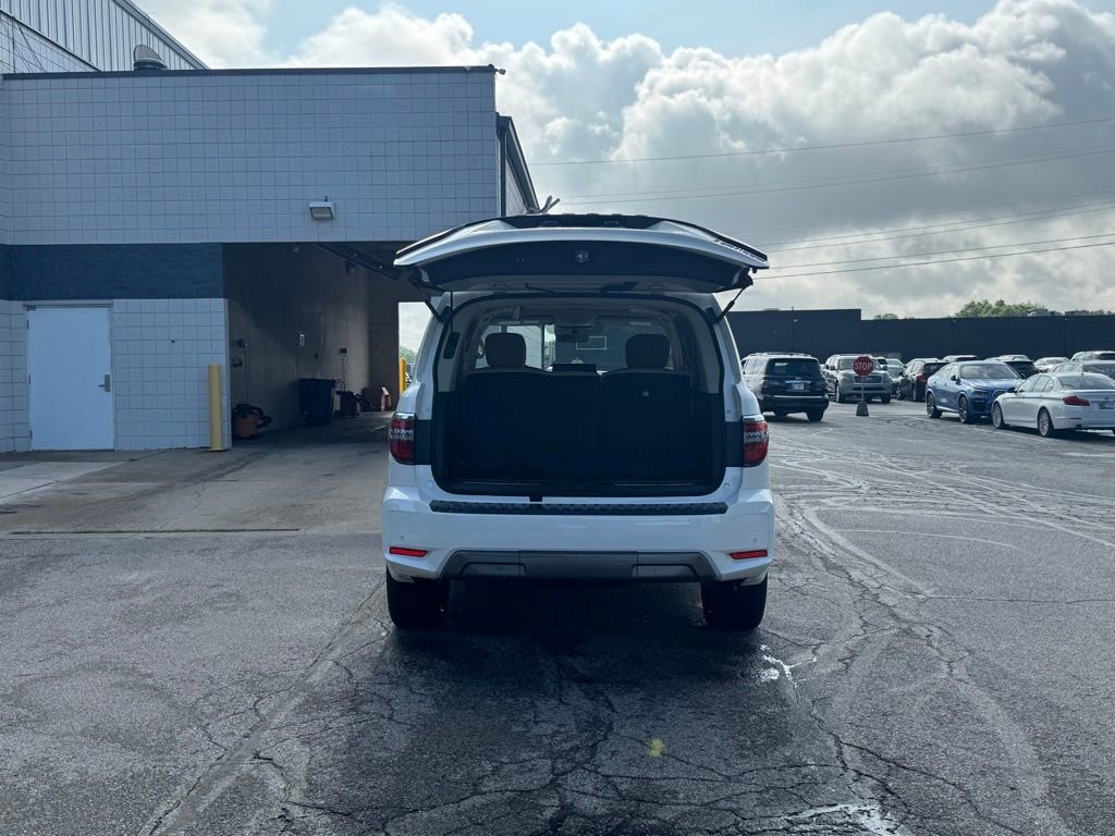Used 2024 Nissan Armada Platinum w/ Captain's Chairs Package image 32