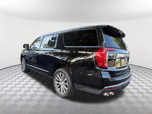 Used 2022 GMC Yukon XL Denali w/ Denali Premium Package AWD/4WD image 7