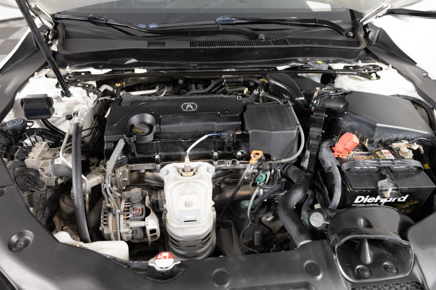 Used 2016 Acura TLX w/ Technology Package FWD image 40