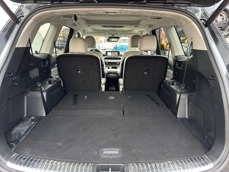 Used 2020 Kia Telluride SX w/ SX Prestige Package image 41