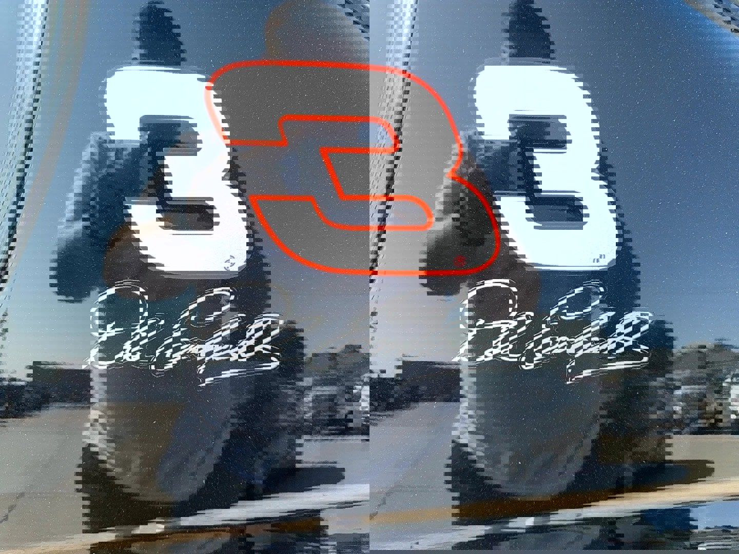 Used 2002 Chevrolet Monte Carlo SS w/ Preferred Equipment Group FWD image 11