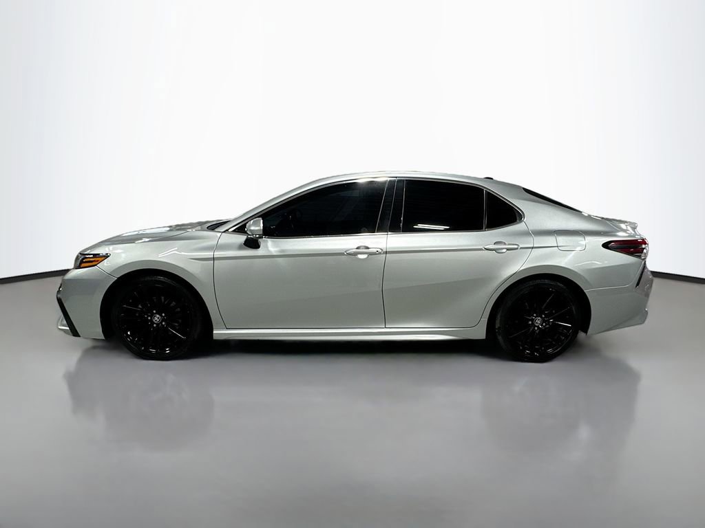 Used 2022 Toyota Camry XSE AWD/4WD image 10