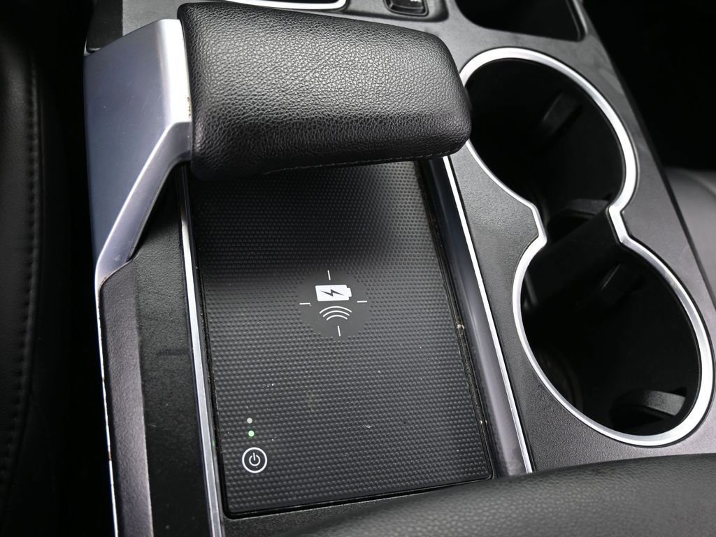 Used 2022 Acura MDX FWD image 31