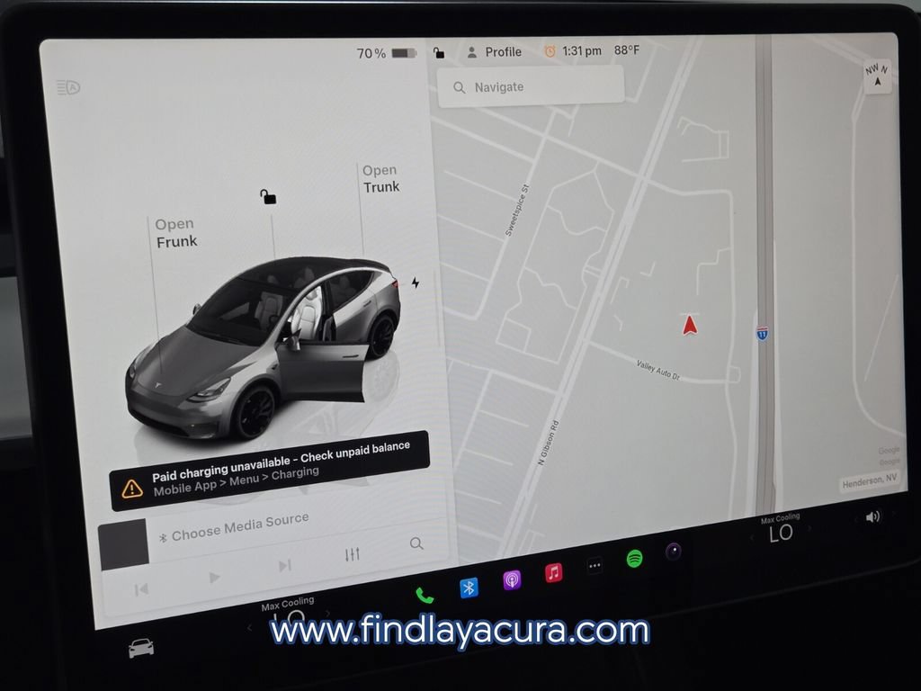 Used 2023 Tesla Model Y Performance AWD/4WD image 23