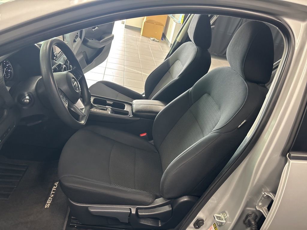 Used 2023 Nissan Sentra S FWD image 19