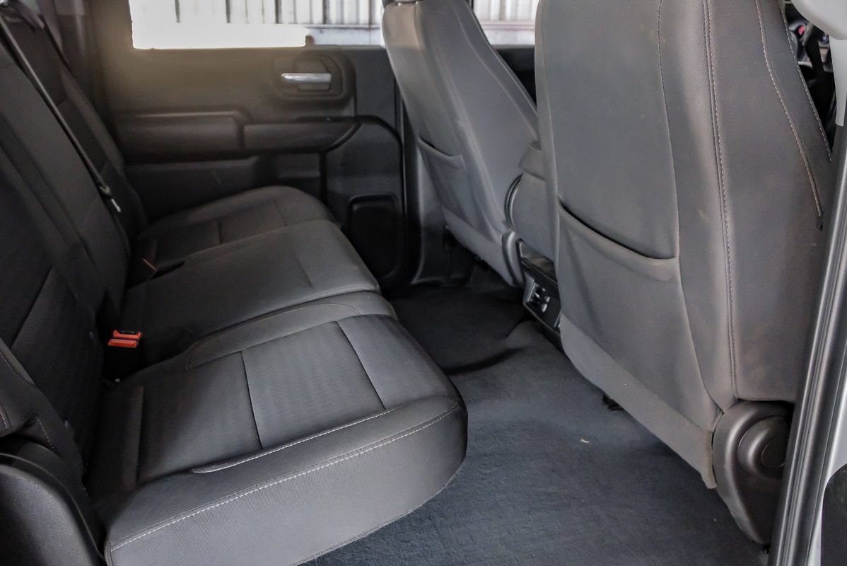Used 2024 Chevrolet Silverado 2500 Custom w/ Custom Value Package AWD/4WD image 36