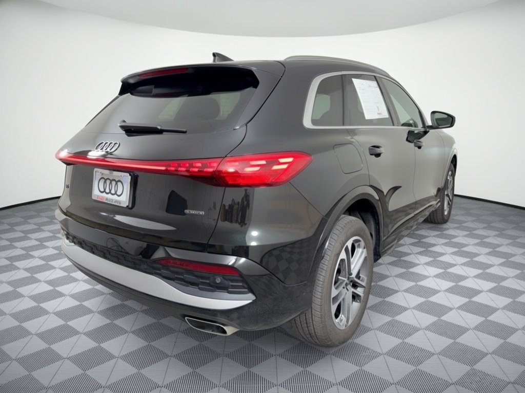 Certified 2025 Audi Q5 Premium w/ Premium Plus AWD/4WD image 9