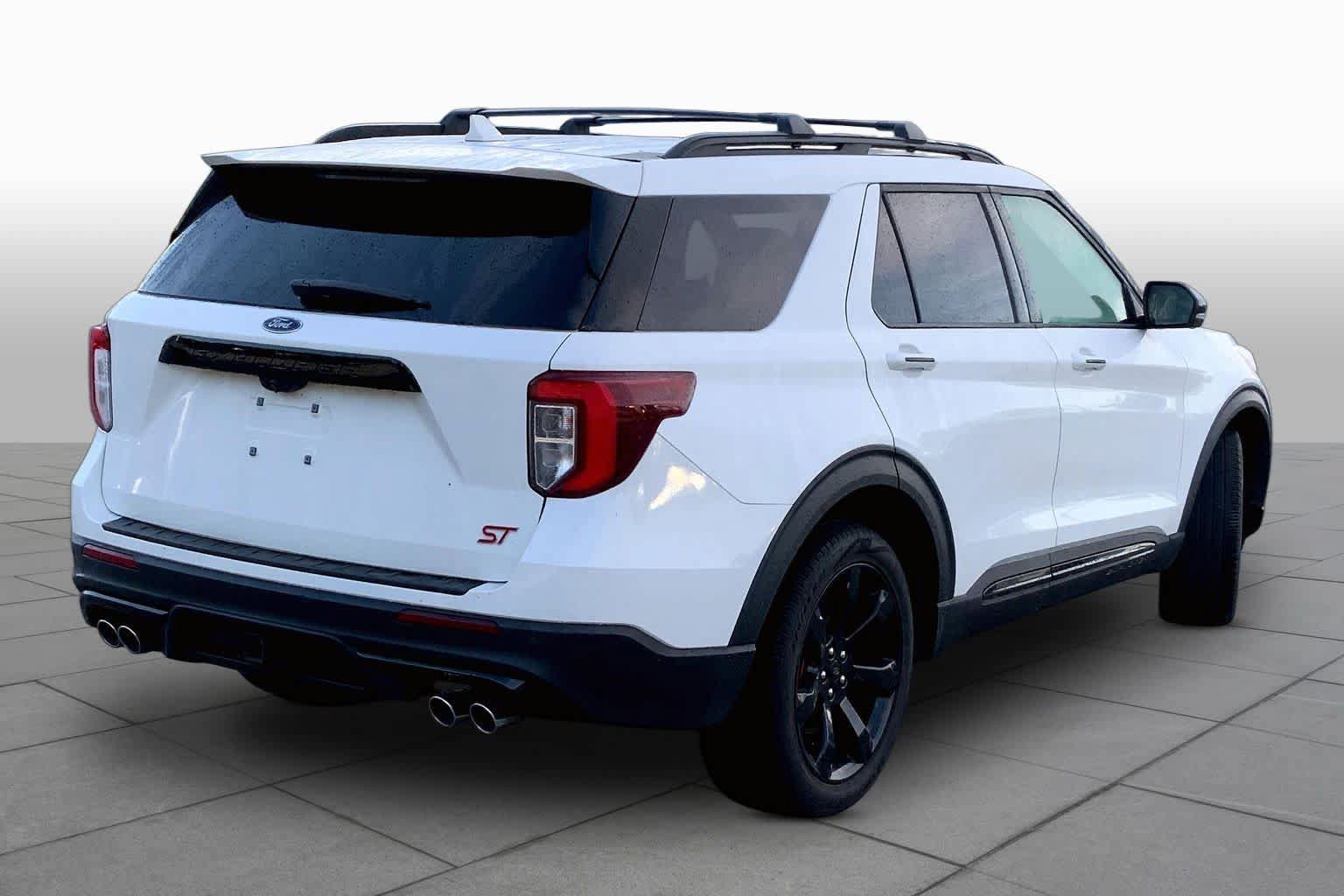 Used 2022 Ford Explorer ST w/ Equipment Group 401A AWD/4WD image 13